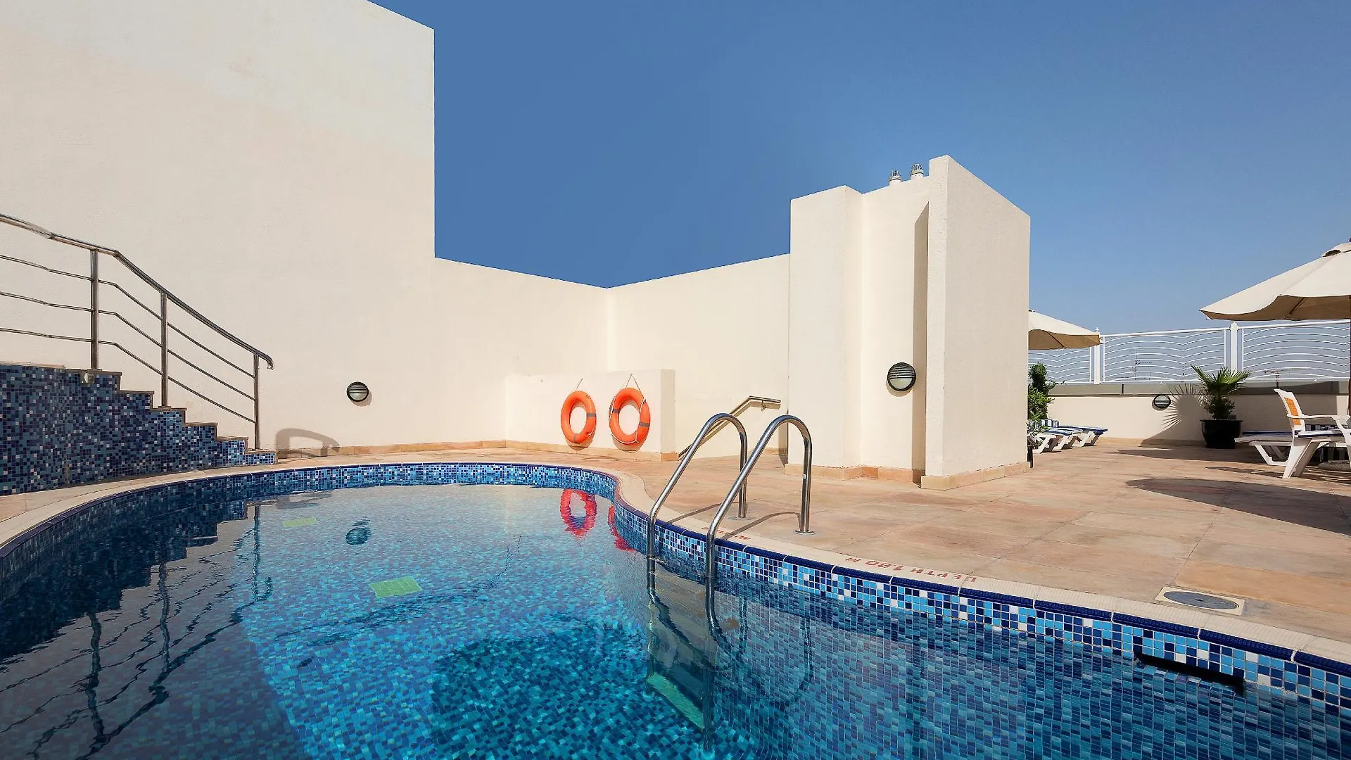 Landmark Premier Hotel Dubai 4*,