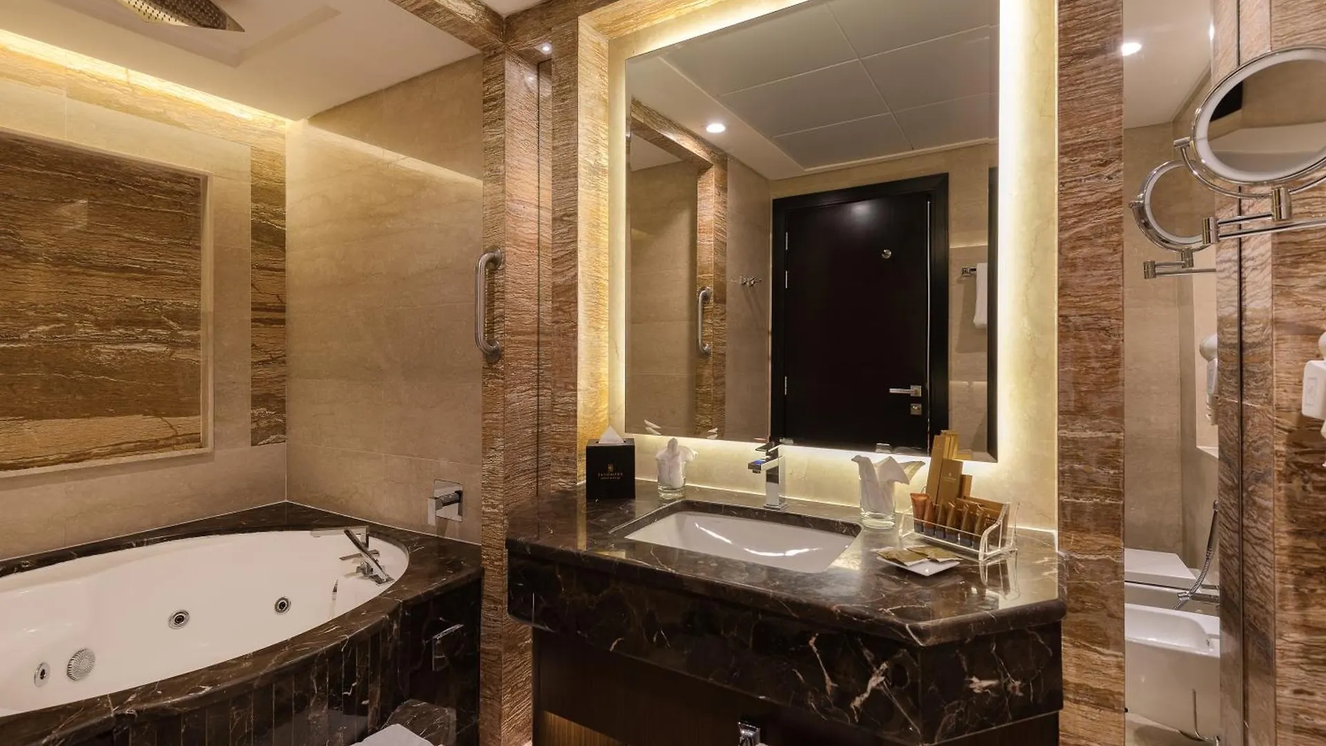 Landmark Premier Hotel Dubai 4*,  Verenigde Arabische Emiraten